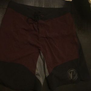 Reebok Crossfit board shorts - durable, stretch